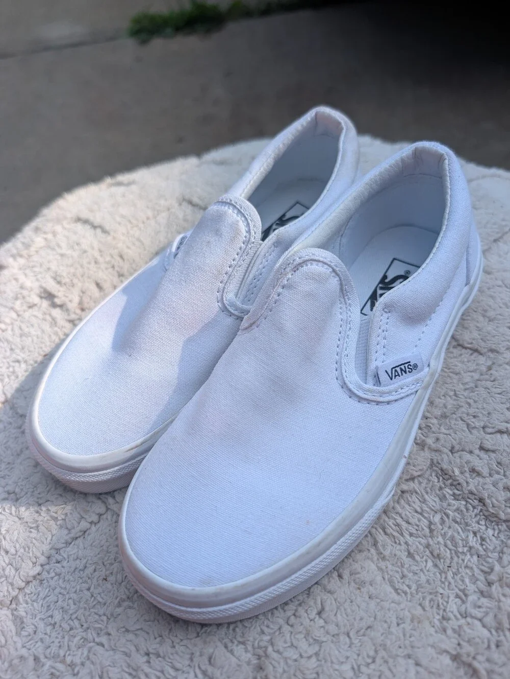 Vans Kids White Slip-On Canvas Sneakers Size 1